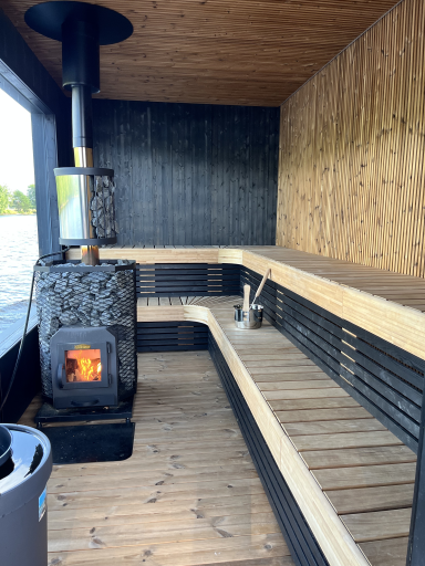 Lainesauna Public Sauna