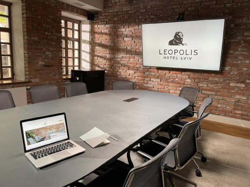 Meeting Rooms