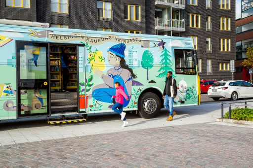 Children’s Mobile Library Stoori at Hietaranta Beach
