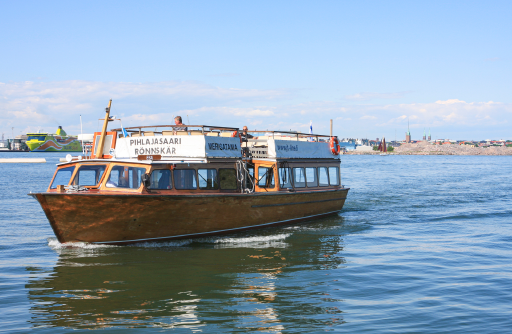 Cruises & Route trips